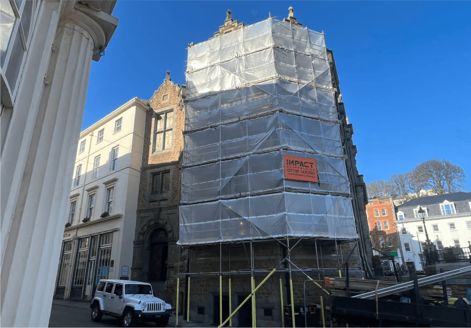 Independent Scaffolding Towers